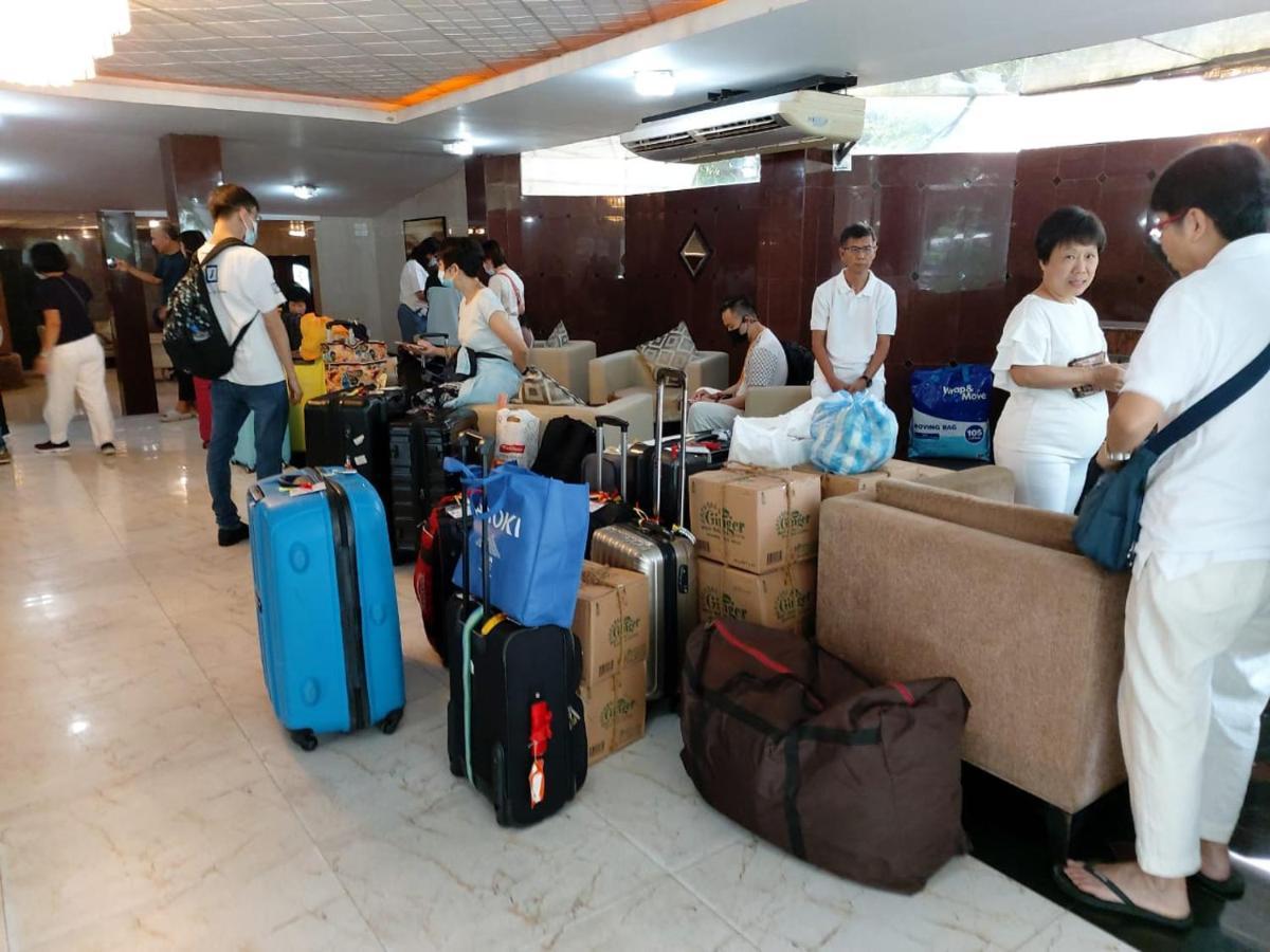 Good Wood Airport Hotel Katunayaka Esterno foto