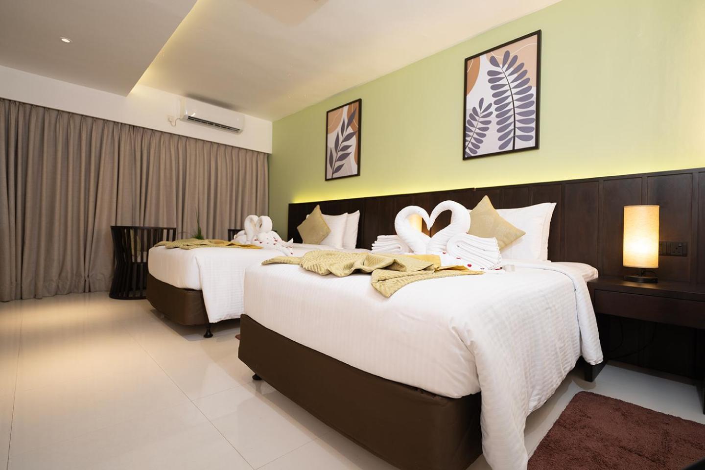 Good Wood Airport Hotel Katunayaka Esterno foto